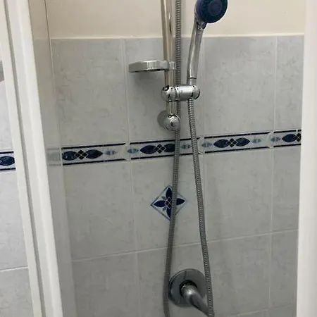 La Scaletta Sul Mare Di Wifi E Disney+ *