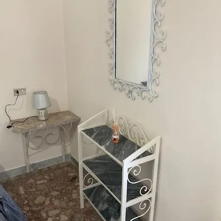 La Scaletta Sul Mare Di Wifi E Disney+ * Pizzo (Calabria)